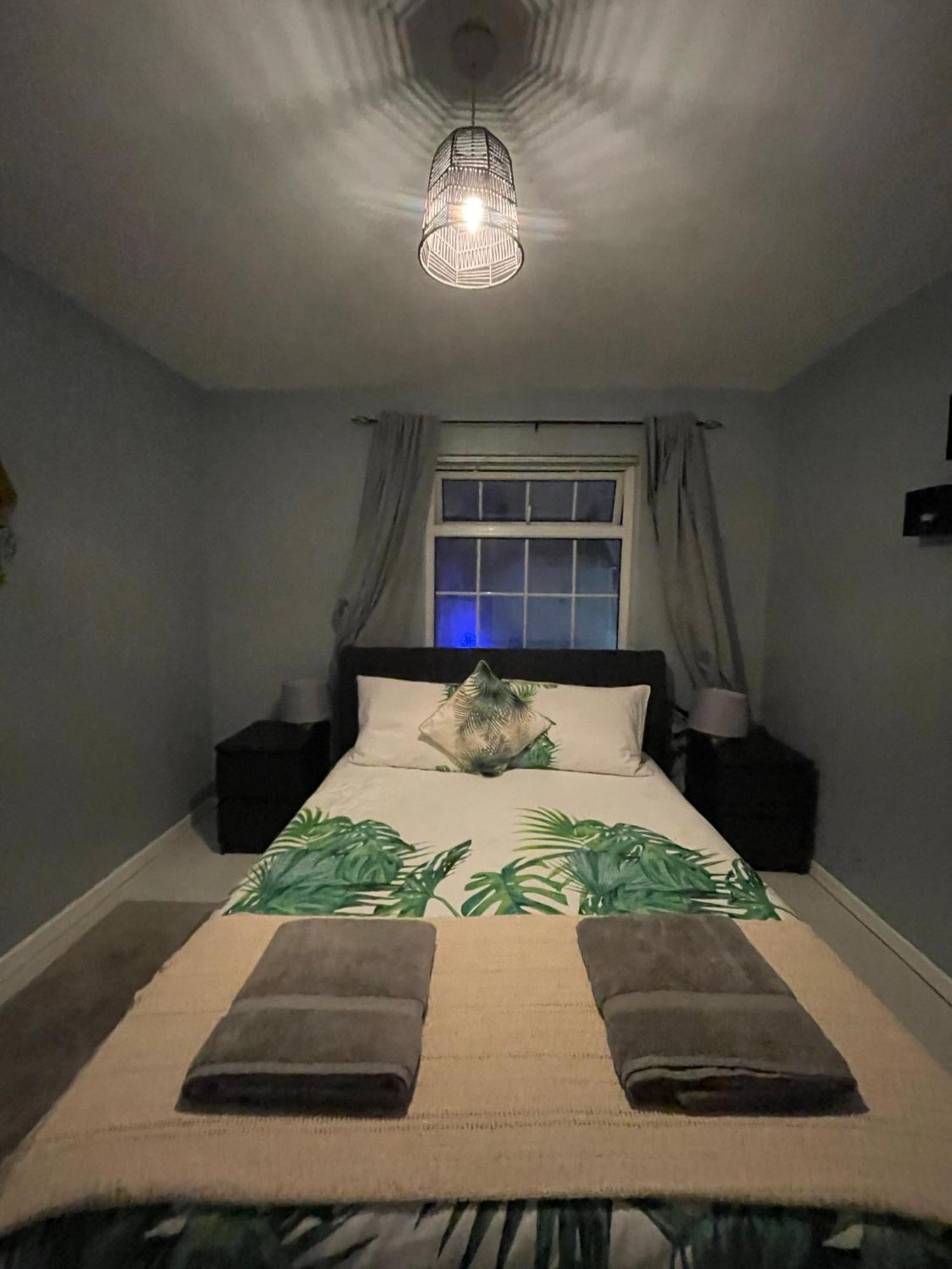 벨파스트 House Near To Castlecourt Shopping 아파트 외부 사진