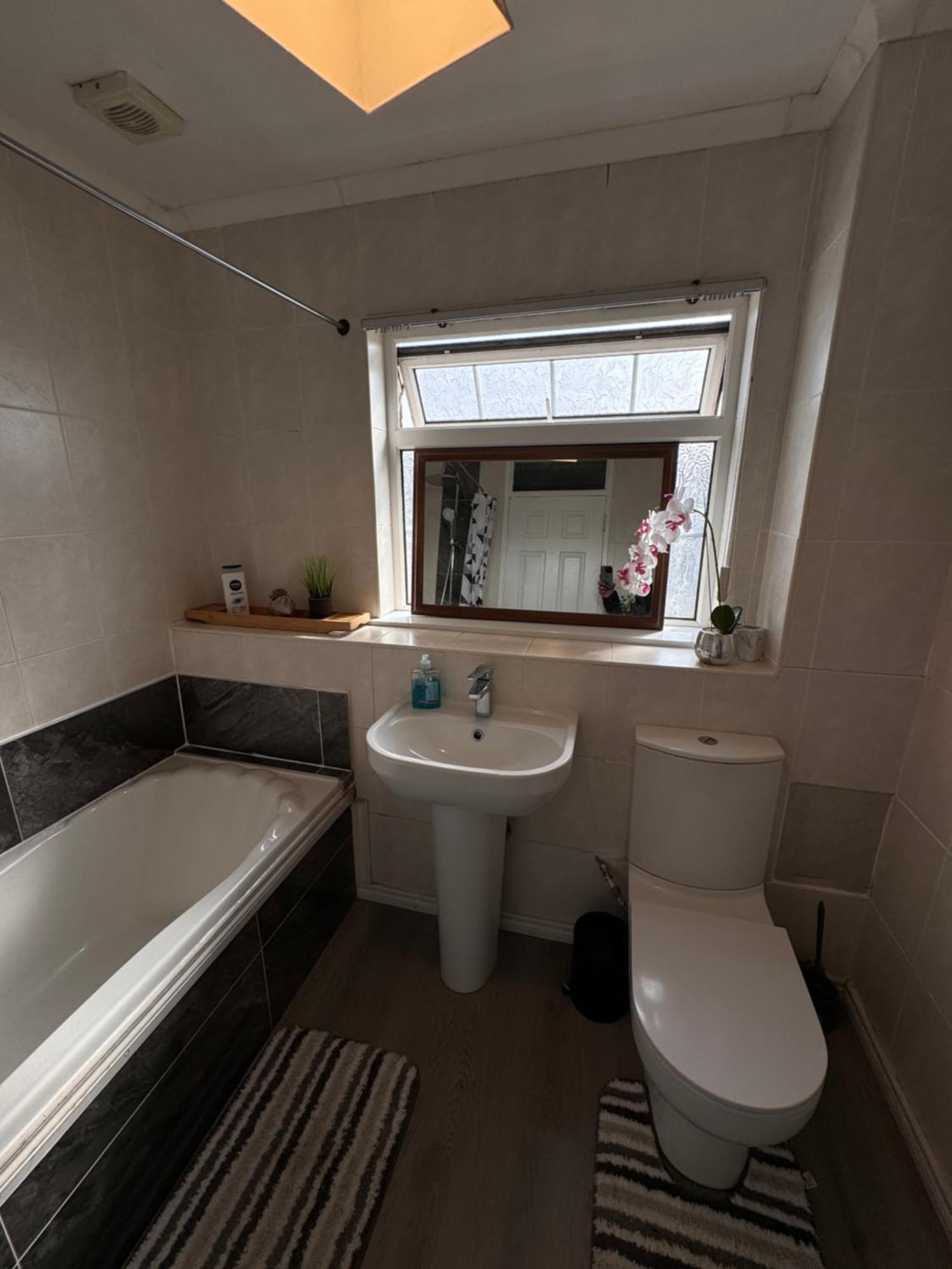 벨파스트 House Near To Castlecourt Shopping 아파트 외부 사진